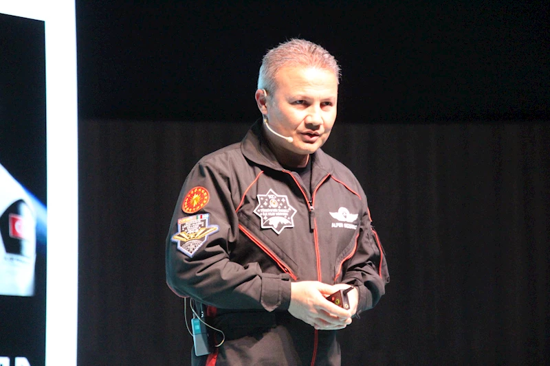 Gezeravcı: Ekvator hattının civarında kendi ülkemiz kontrolünde bir uzay limanı projesi üzerinde çalışıyoruz