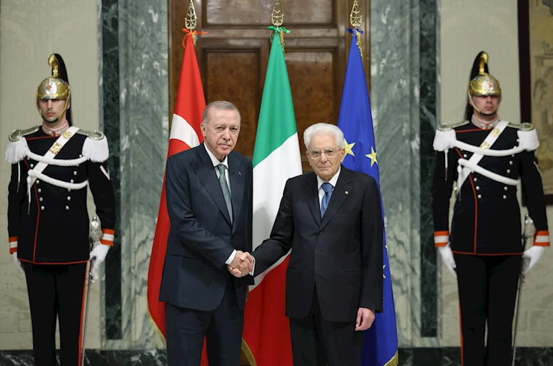 Cumhurbaşkanı Erdoğan, İtalyan mevkiraşı Mattarella ile bir araya geldi