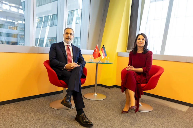 Bakan Fidan, Alman mevkidaşı Baerbock ile bir araya geldi