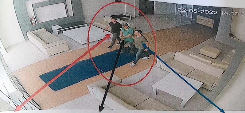 Kendini MİT görevlisi olarak tanıtıp, kandırdığı 16 kişiyi 130 bin dolar dolandırdı