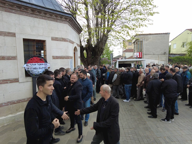 Kazada hayatını kaybeden 3 öğretmen Düzce’de toprağa verildi