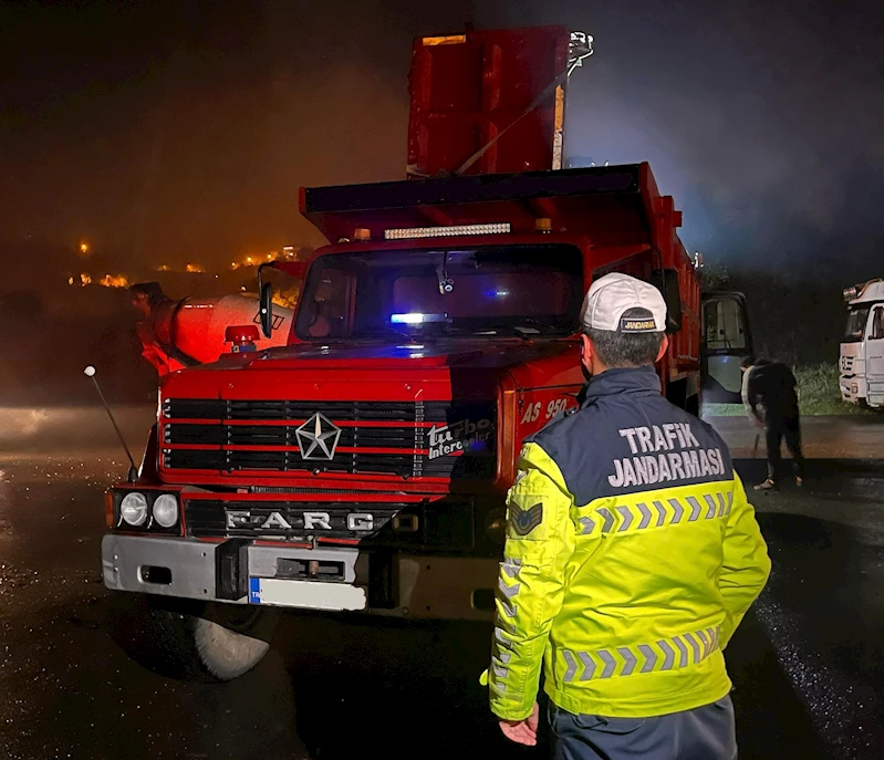 Ordu- Kamyonuna çakar lamba takan şoföre 138 bin lira ceza /Video eklendi 