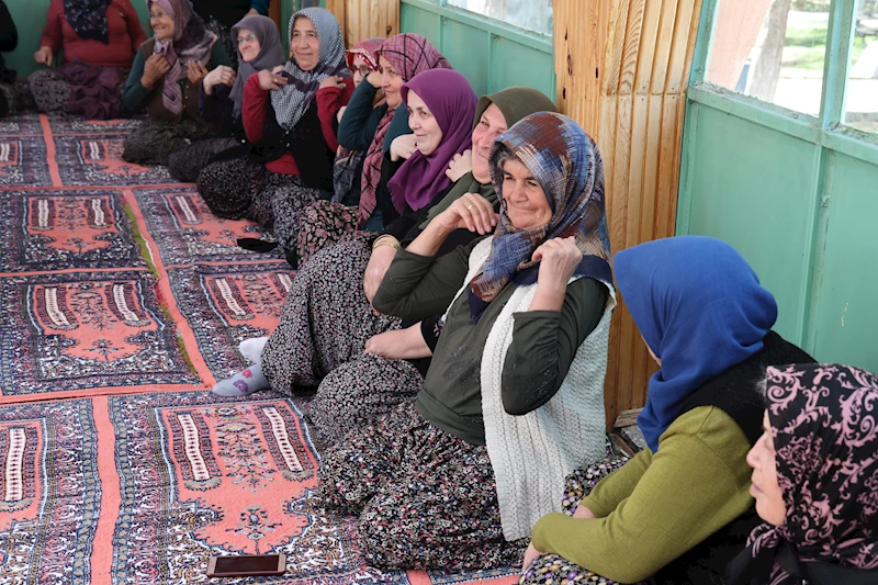 Türkiye’nin ilk ‘köy üniversitesi’ projesinde 2 ayda 600 köylüye ulaşıldı