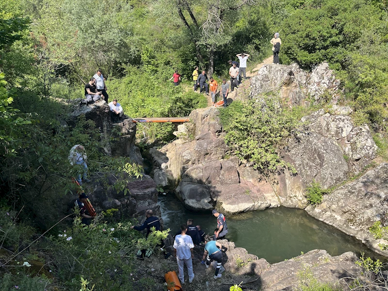 Mesire alanında dereye giren Arda boğuldu