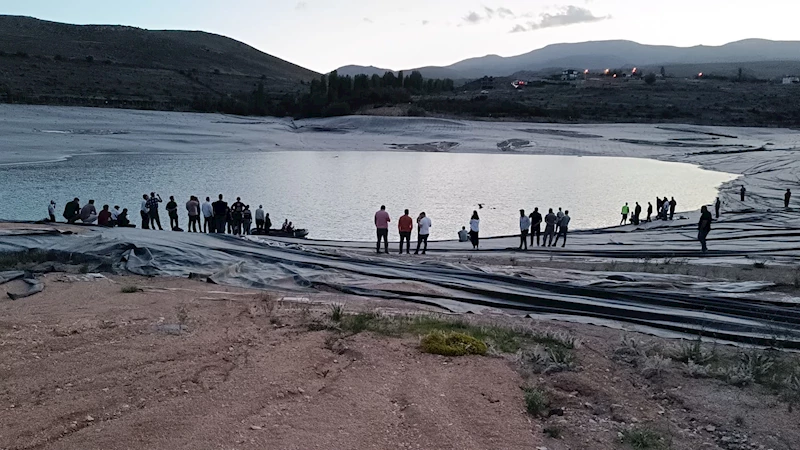 Gölete giren Furkan, kayboldu