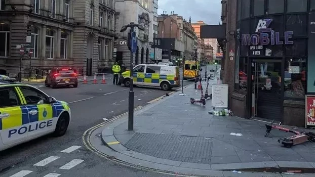 Liverpool taraftarının arasına araçla giren sürücünün kimliği açıklandı