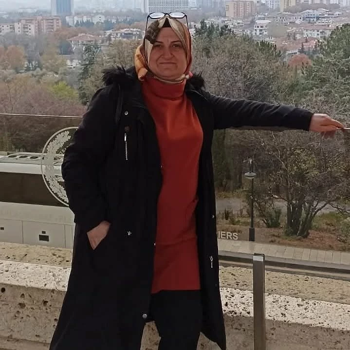 Eski eşini metro alt geçidinde tabancayla başından vurarak öldürdü / Ek fotoğraflar