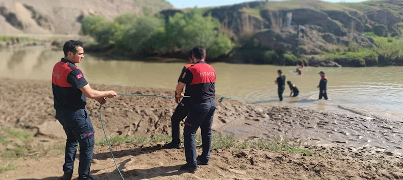 Çayda kaybolan Mustafa için arama çalışması başlatıldı