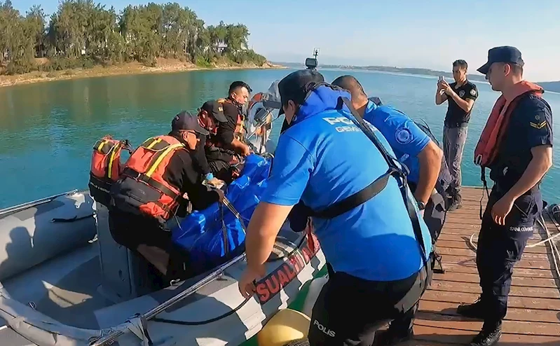 Tekneden düşen Emirhan’ın cansız bedenine ulaşıldı