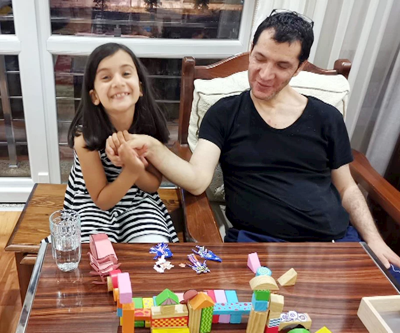 İstanbul - Profesöre beklediği kalp özel günde geldi; nakille sağlık buldu