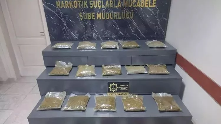 Sakarya’da 1 ayda uyuşturucu ticareti yapan 24 şüpheli tutuklandı