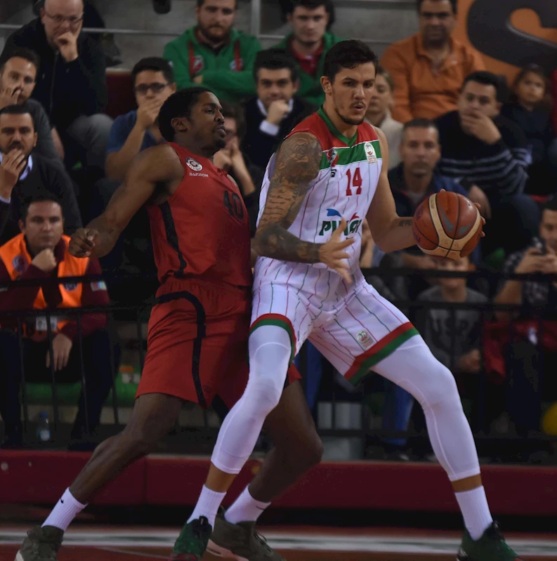 Eski milli basketbolcu İlkan Karaman