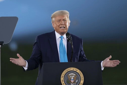 Trump: ABD, dost ve düşmanlar tarafından on yıllardır dolandırılıyor