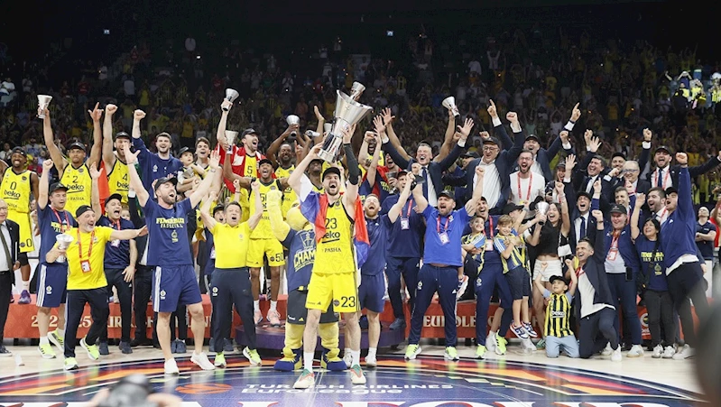 Euroleague şampiyonu Fenerbahçe kabuk değiştiriyor