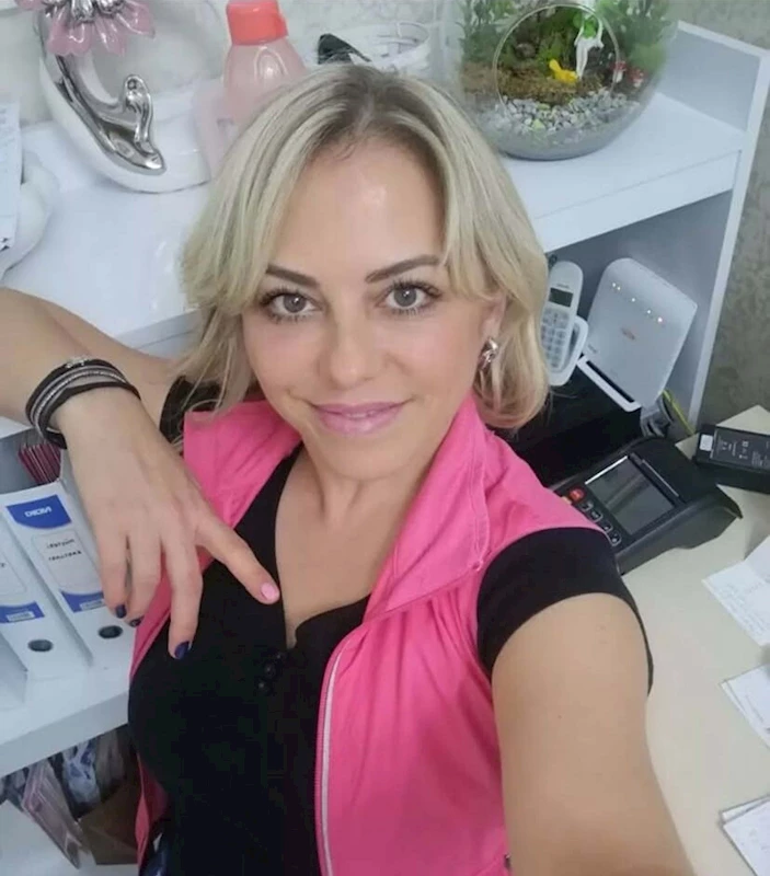 Boşandığı eşi tarafından öldürülen Demet