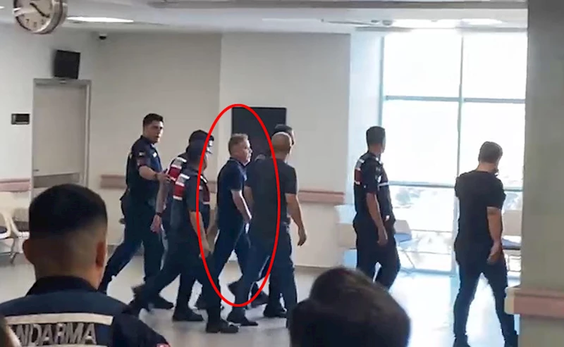 Muhittin Böcek hastaneye kaldırıldı (2)