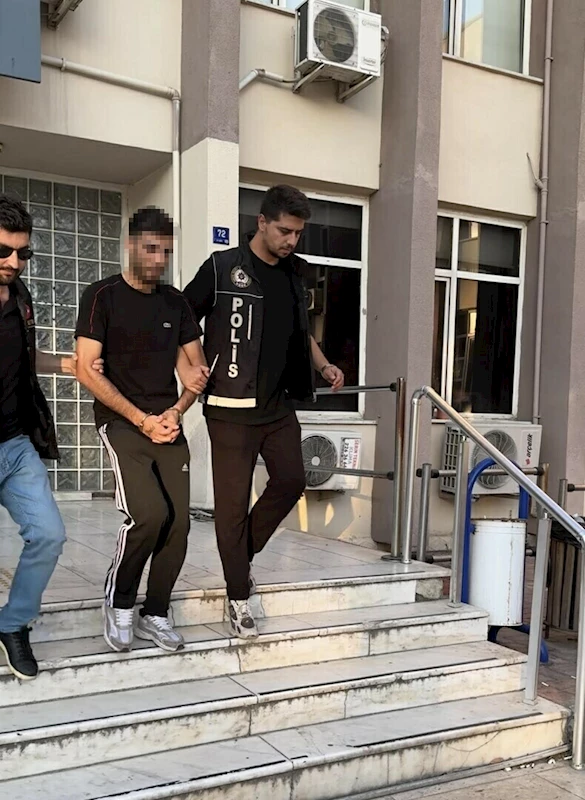 Aydın’da otomobilde uyuşturucu ile yakalanan 2 şüpheli tutuklandı