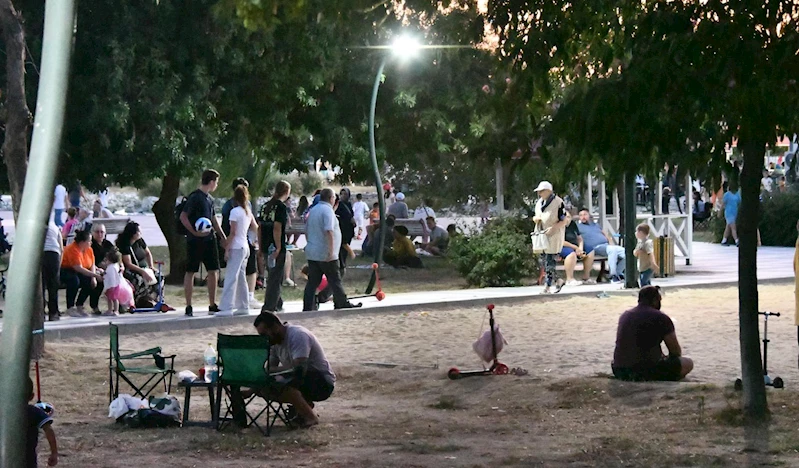 Balıkesir’de 6.1 büyüklüğünde deprem; Marmara ve Ege’de hissedildi (7)