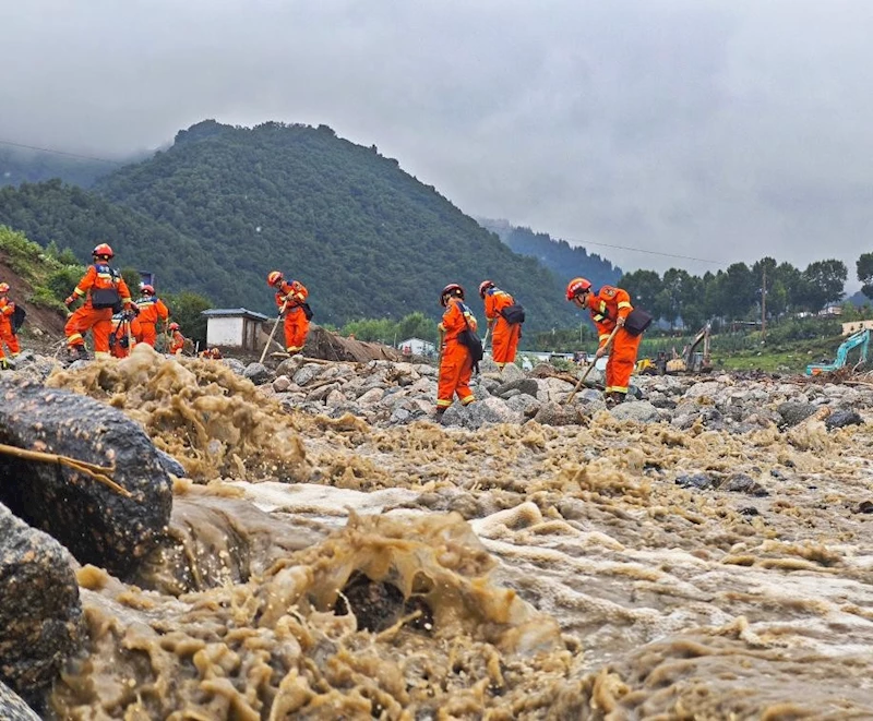 Çin’de sel: 15 ölü