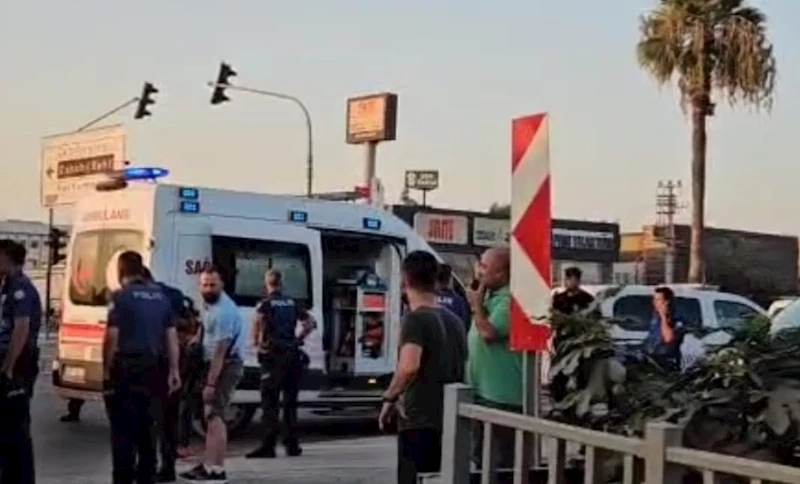 Baba, tartıştığı 2 oğlu ile onların arkadaşını av tüfeğiyle yaraladı