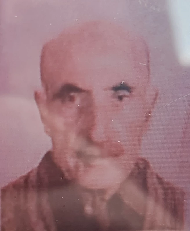 Yatalak kadın, eşinin cesediyle 1 hafta aynı odada kalmış