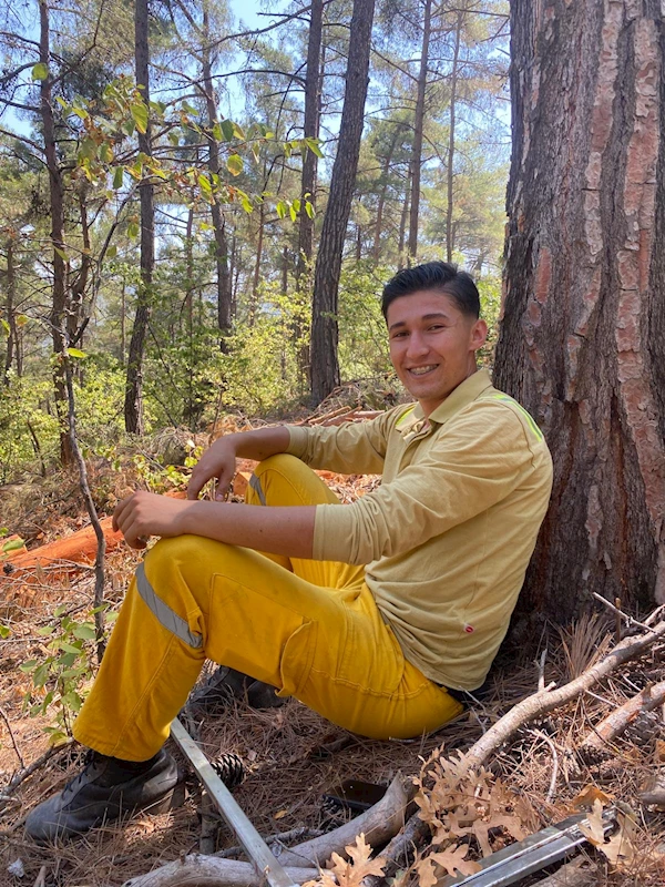 Orman yangınına giden arazöz uçuruma yuvarlandı; 1 şehit, 5 yaralı (2) / Video eklendi