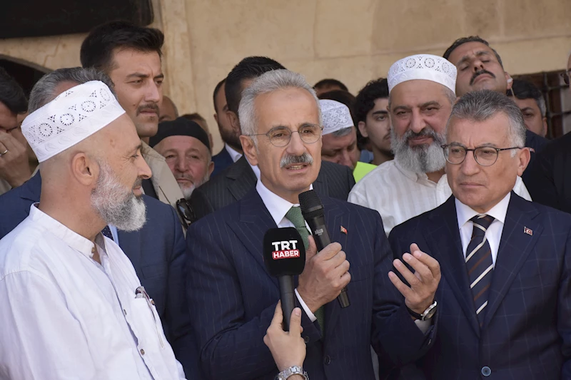 Bakan Uraloğlu: TÜRASAŞ’ın ürettiği vagonlar Silahlı Kuvvetlerimizin gücüne güç katacak (2)