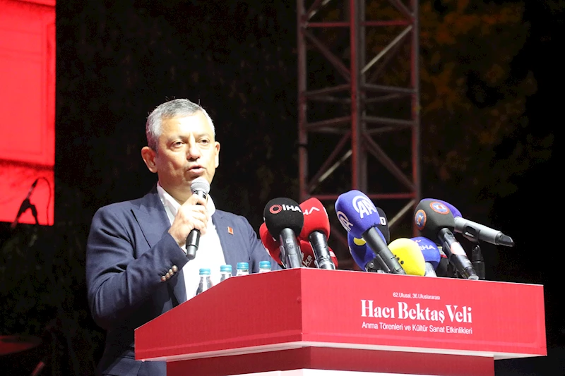 Özgür Özel: Kimsenin verdiği oy için özür dilemesine gerek yok (3)