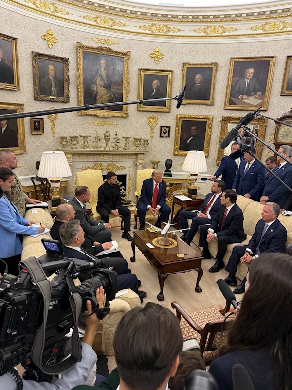 Beyaz Saray’da Trump-Zelenskiy görüşmesi başladı