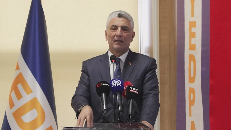 İstanbul - Ömer Bolat: Bu yıl otomotiv ihracatında 40 milyarı aşıp 