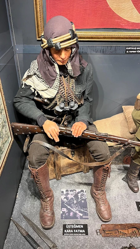 Üsteğmen Kara Fatma