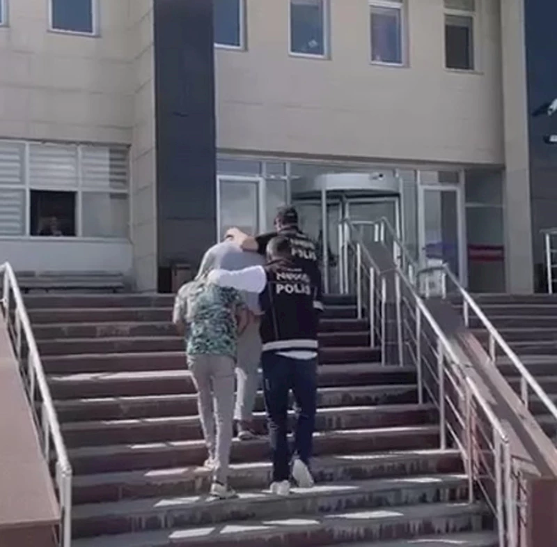 Röntgenle tespit edilen uyuşturucu cerrahi operasyonla çıkarıldı