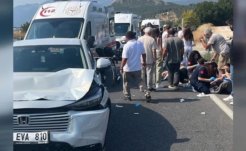 Yolun karşısına geçen aileye otomobil çarptı: 1 ölü, 3 yaralı