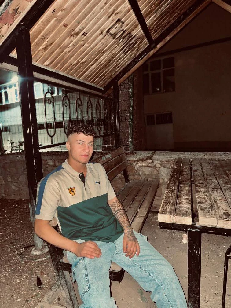 Bıçaklı kavgada öldürüldü