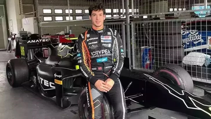 Milli yarış pilotu Cem Bölükbaşı, Spa’da podyumda