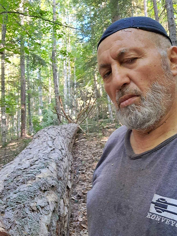 Ayağına tomruk düştü, ambulansta kalp krizi geçirip öldü