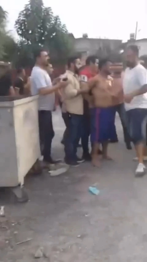 Polise taşla saldıran hükümlünün 9 yakını tutuklandı