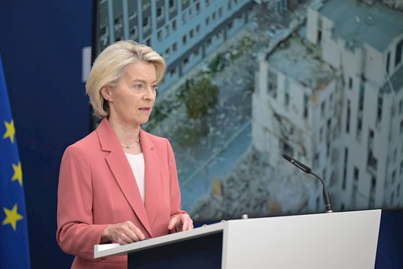 AB Komisyonu Başkanı Leyen, Trump ve Zelenskiy ile Rusya