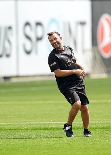 Galatasaray’da Wilfried Singo, ilk antrenmanına çıktı