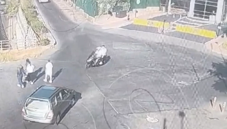 İstanbul - Sarıyer’de iki motosiklet kafa kafaya çarpıştı: Sürücü Adem Dinç öldü; kaza anı kamerada 