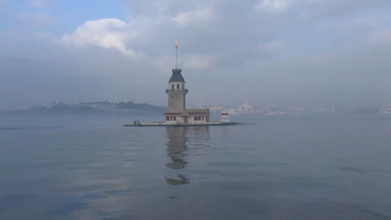 İstanbul-İstanbul Boğazı’nda sis etkili oluyor