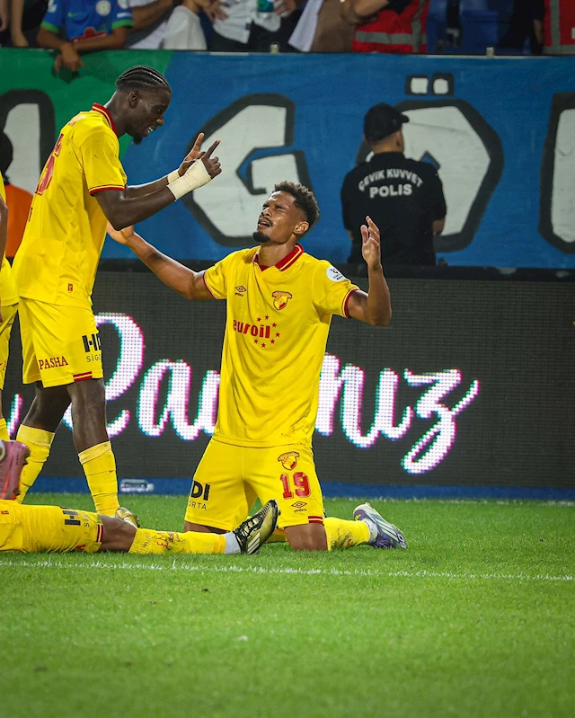  Göztepe kaçan gollere yandı