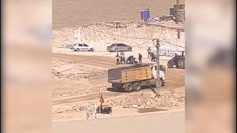 Şantiye işçilerinin kavgası kamerada: 2 yaralı