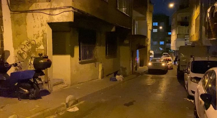 İstanbul - Esenler’de 4 katlı binanın bahçe katının balkonunda erkek cesedi bulundu