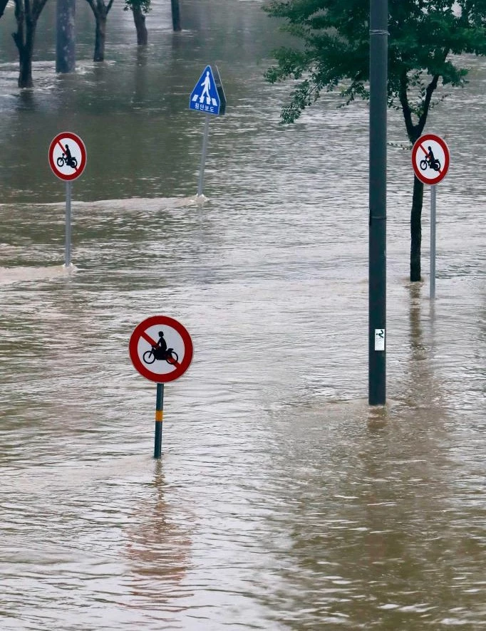 Güney Kore’de sel: 1 ölü