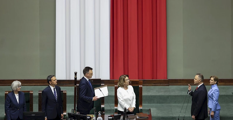 Polonya Cumhurbaşkanı Nawrocki yemin ederek göreve başladı