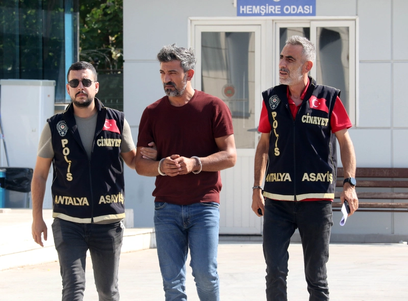 Eski eşini eşarpla boğan şüpheli: Eski konuları açtı, kendimi kaybettim (2)