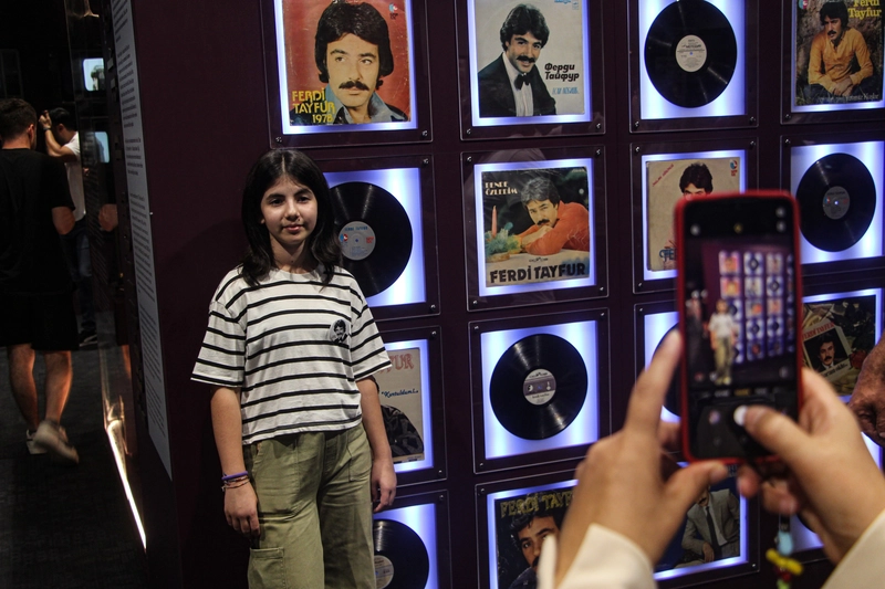 Ferdi Tayfur Sanat Merkezi ve Müzesi törenle açıldı