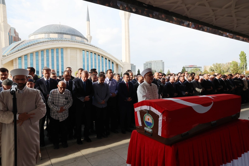 Cumhurbaşkanı Erdoğan, başdanışmanı Kılıç