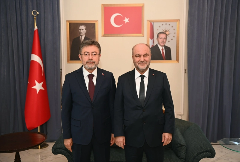 Bakan Yumaklı, Şam Büyükelçiliği’ni ziyaret etti